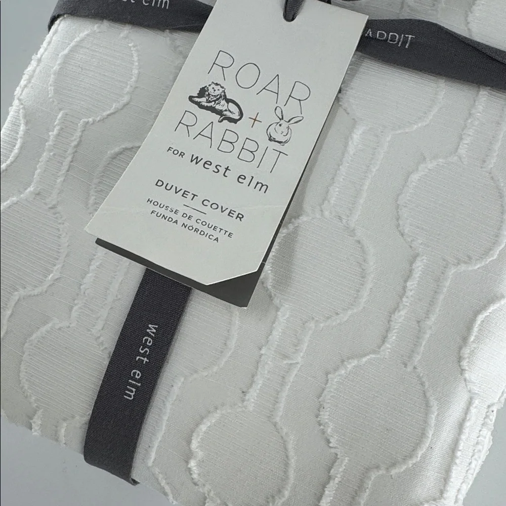 West Elm Roar & Rabbit Circle Lattice Jacquard Duvet Cover White Full/Queen NWT